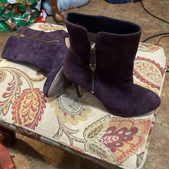 Joan & David made in Italy purple suede ankle boots size 8 1/2 - Picture 4 of 12